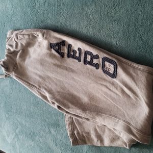 AERO SWEATPANTS.   SLIT SIDE POCKETS.   ONE Back pocket.